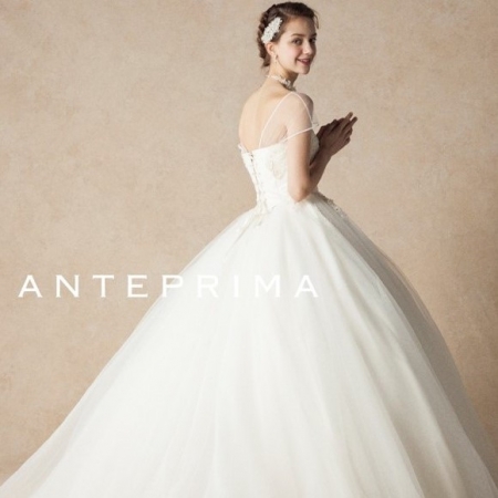 4月のウェディングドレス レンタルランキングをブログに載せています。キュートラインやロングトレーンなど色々なタイプのウェディングドレスがランクインしました。